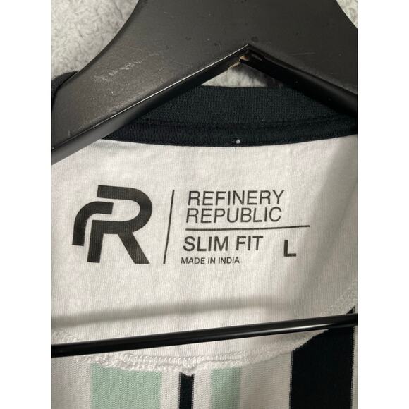 Refinery Republic Men’s Large Berlin Striped Slim Fit‎ Graphic T-Shirt - Picture 5 of 6